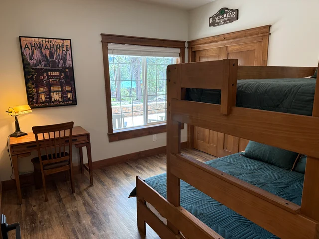 Bedroom 1 image 1