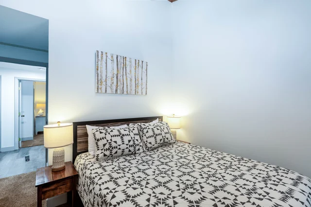 Bedroom 2 image 1
