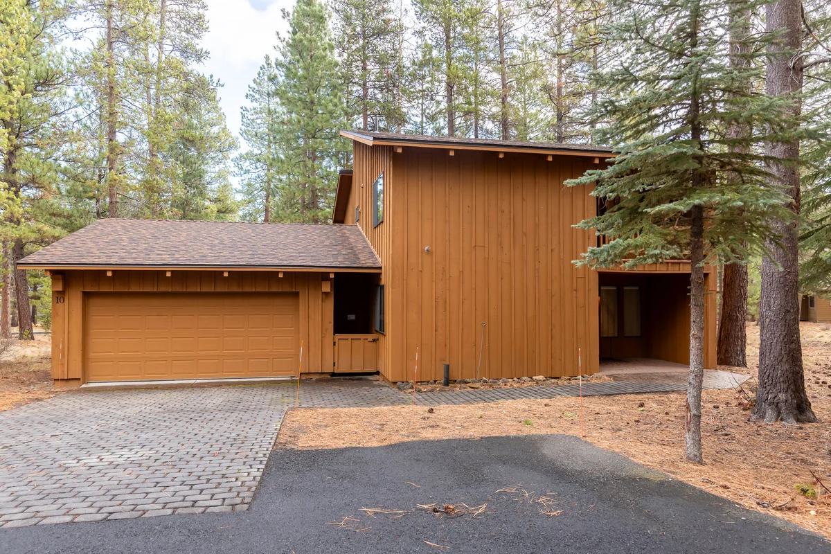 Lupine 10 property photo 2