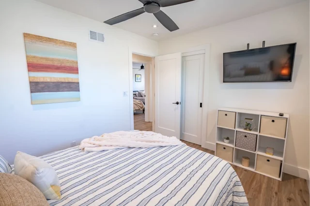 Bedroom 3 image 1