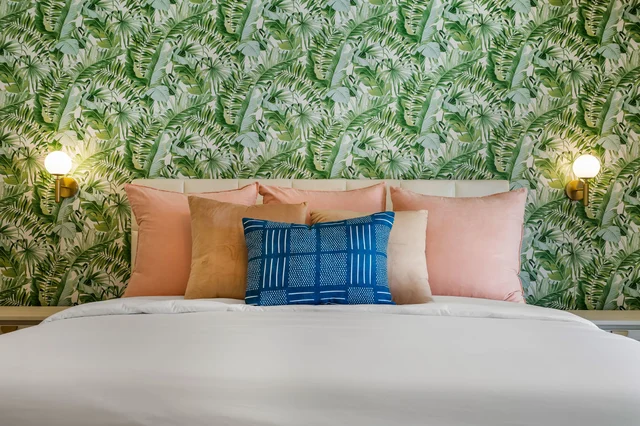 Bedroom image 1