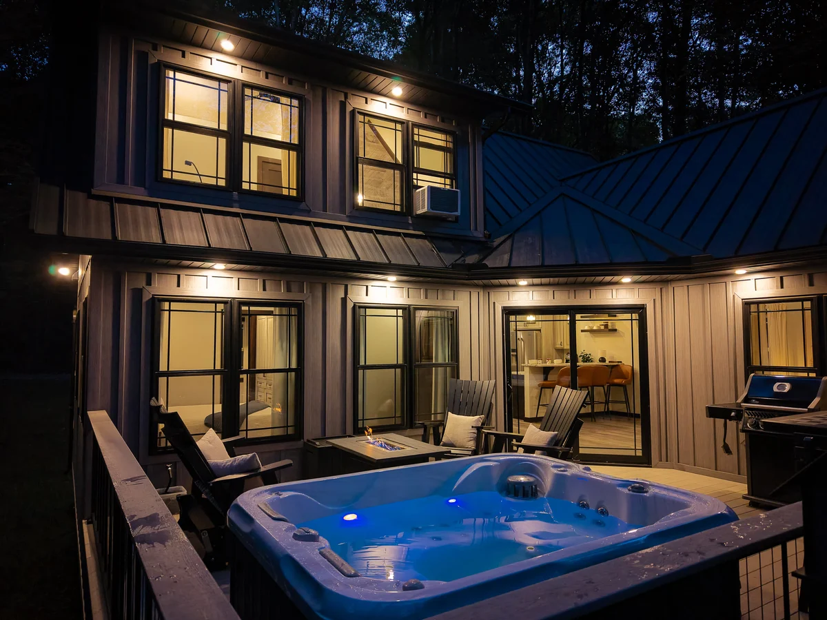 Home in Loudonville property photo 3