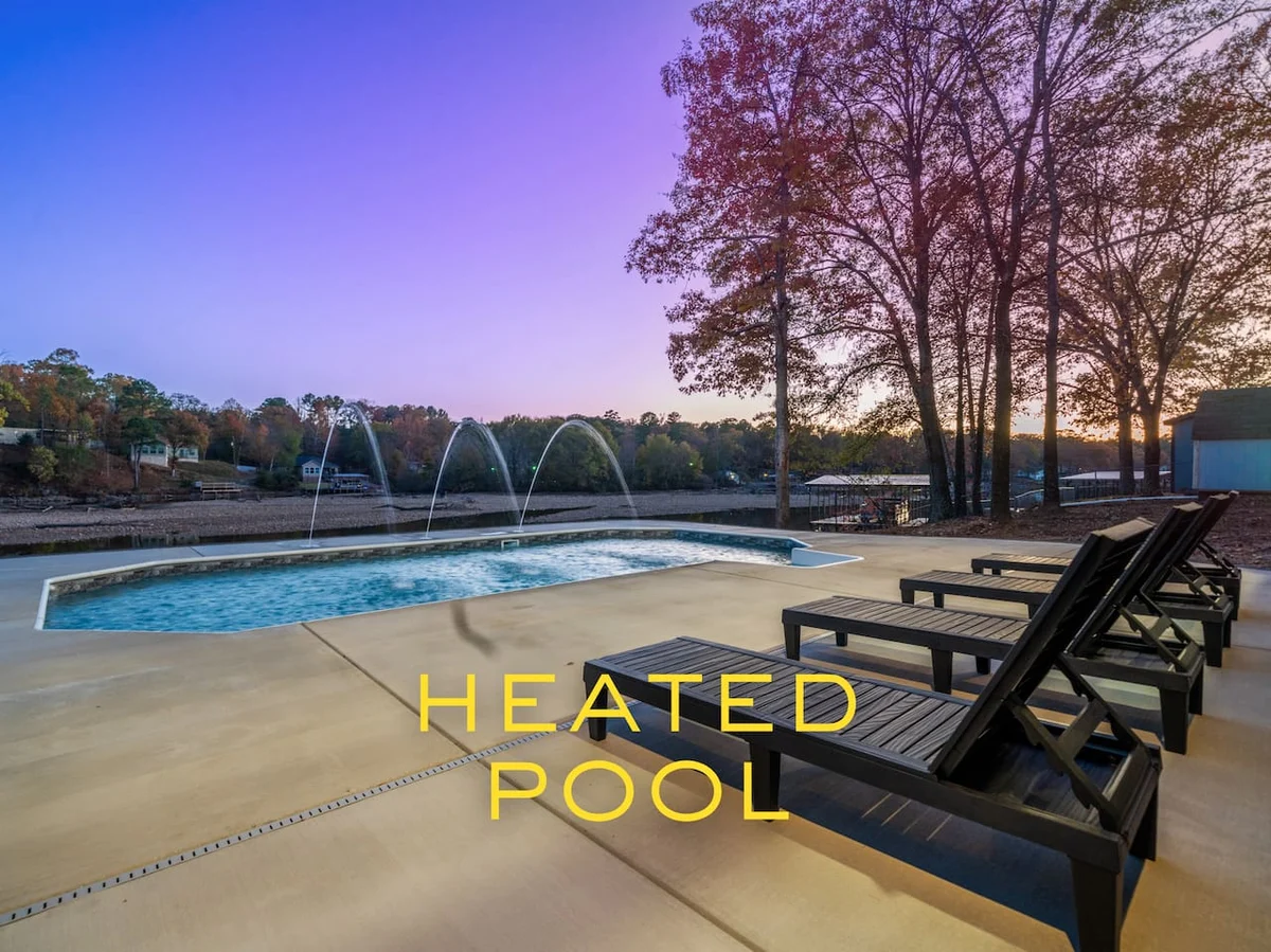 Lakefront, Heated Pool, Hot Tub, Game Room property photo 2