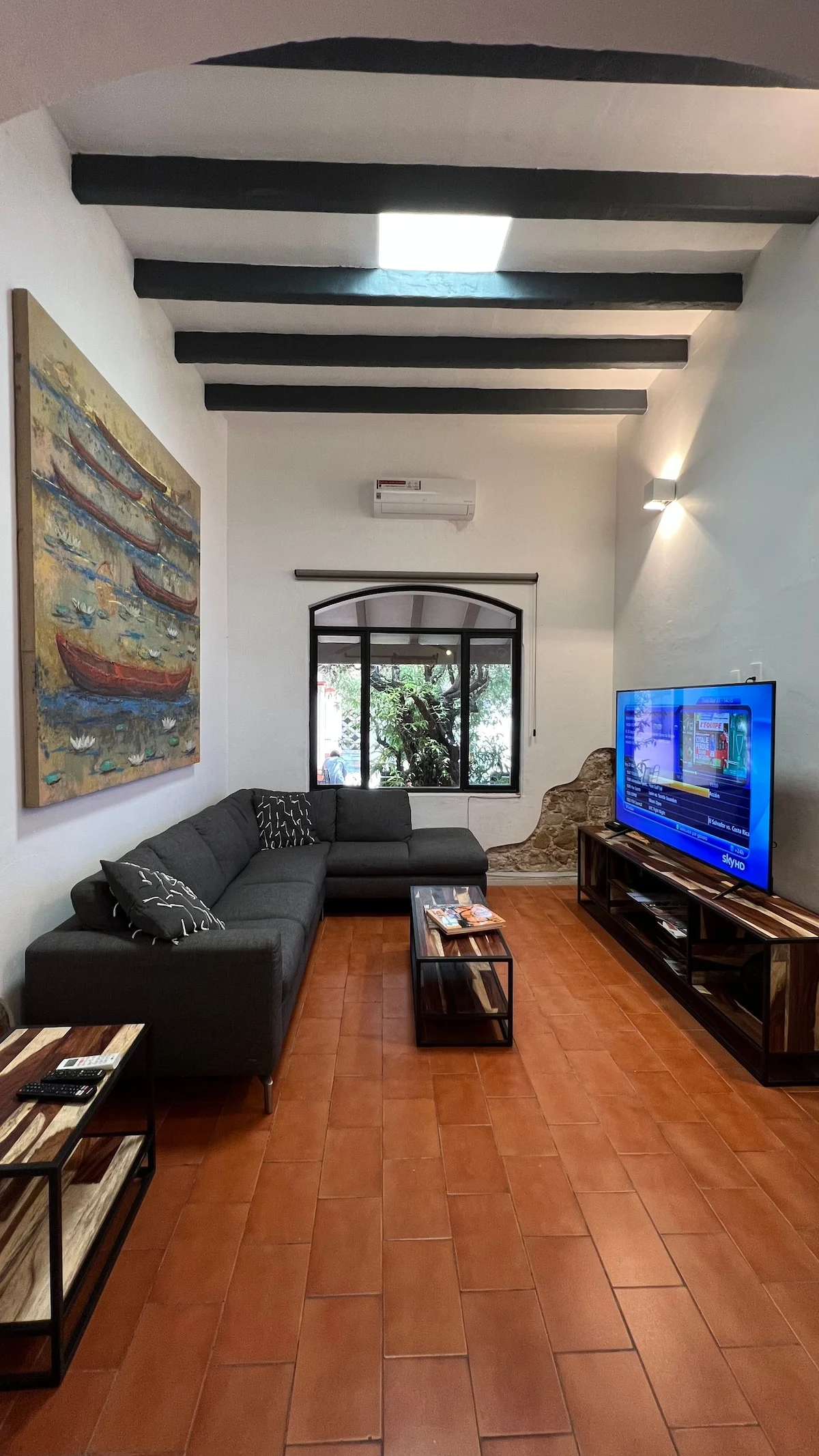 Luxury 5-Suite Art House, 2 Blocks from Santo Domingo property photo 4