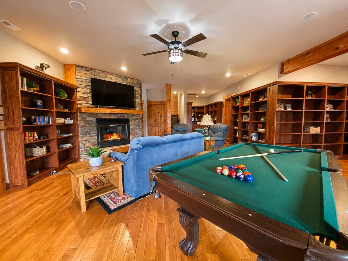 Home in Lake Lure property photo 3