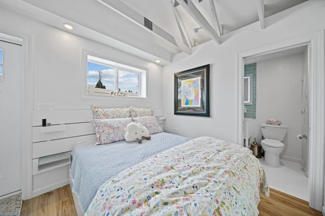 Bedroom 1 image 1