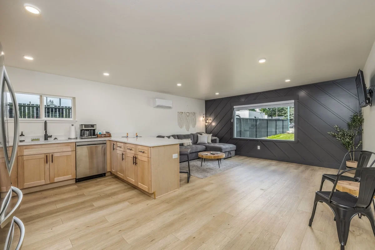 Apartment in Coeur d'Alene property photo 2