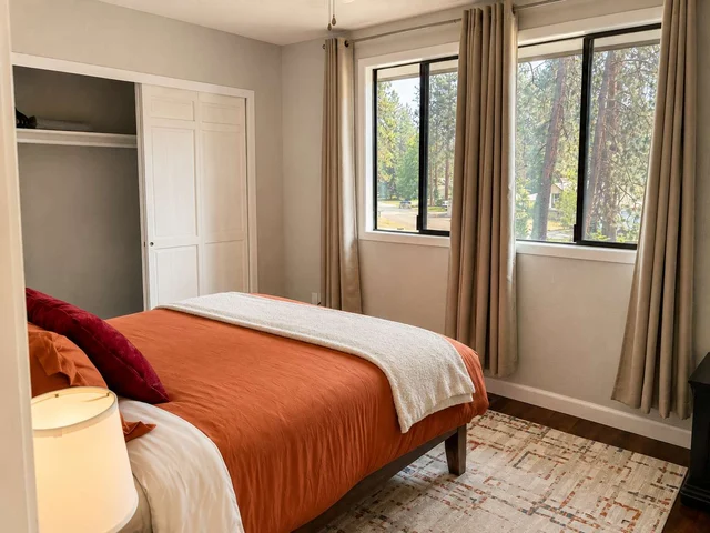 Bedroom image 1