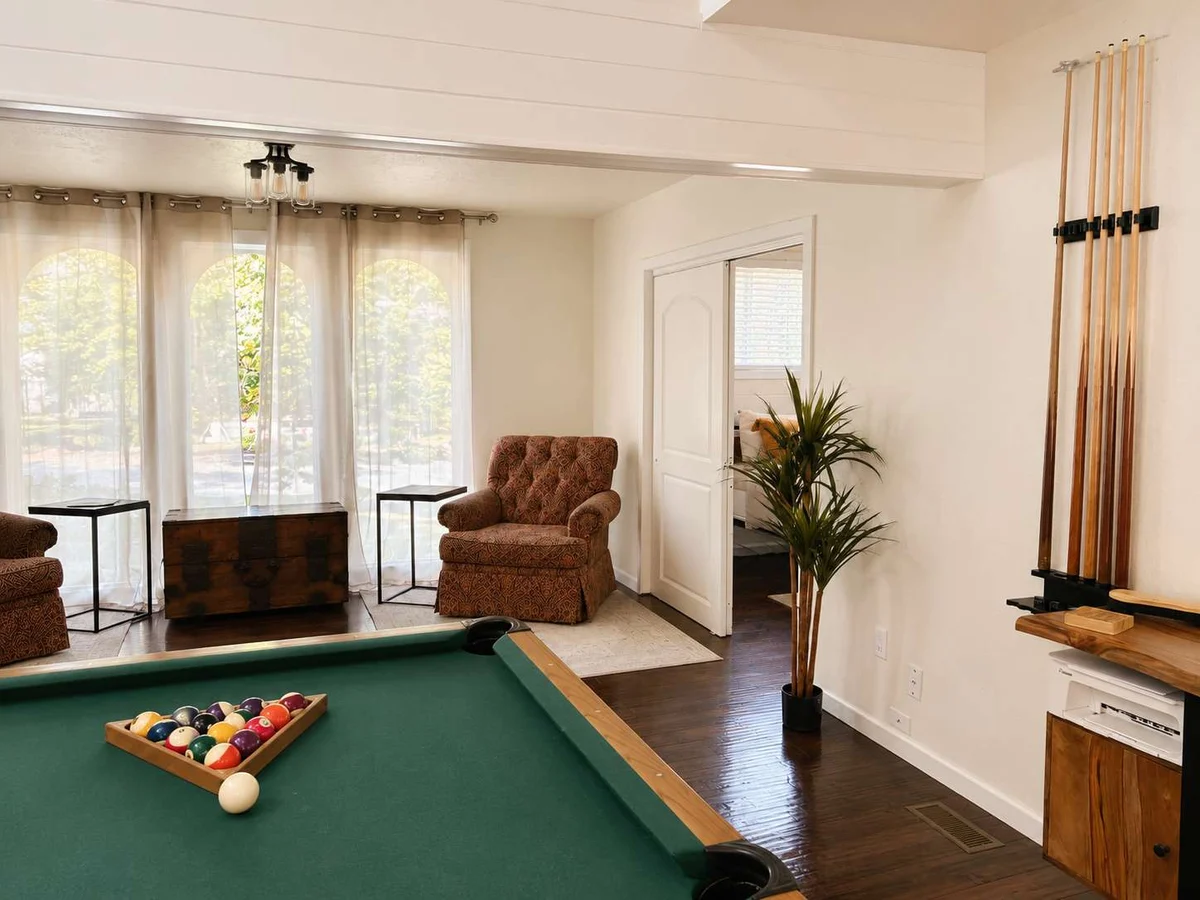 Movie Theater Retreat With Pickleball Court property photo 4