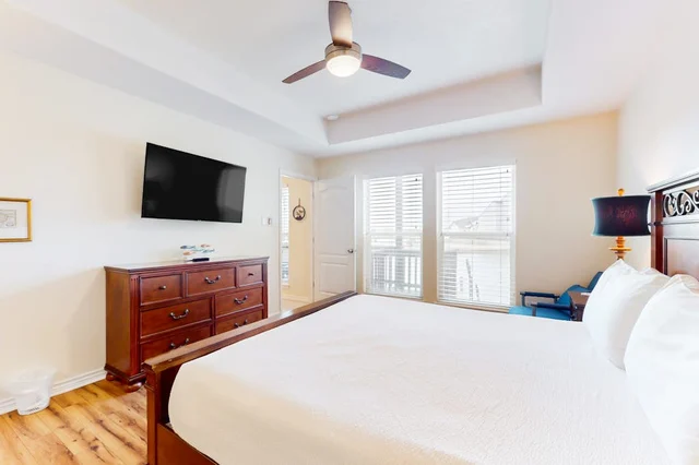 Bedroom image 1