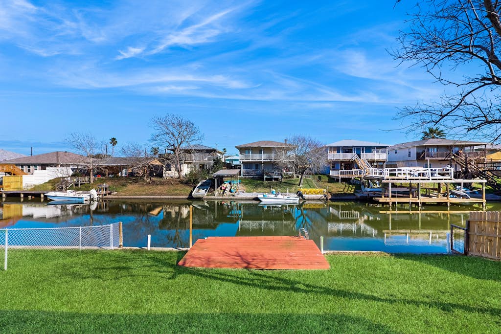 The Bluff Breeze - Canal-Front with Large Yard property photo 2