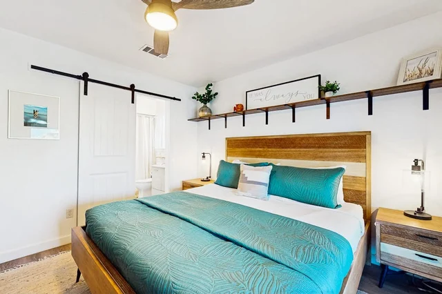 Bedroom image 1
