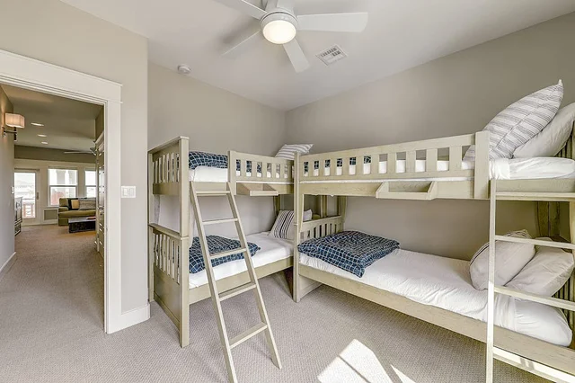 Bedroom image 1