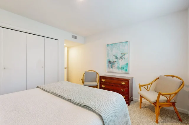 Bedroom image 1