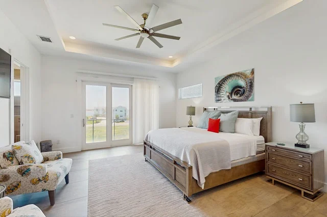 Bedroom image 1