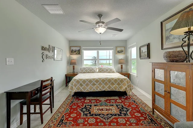 Bedroom image 1