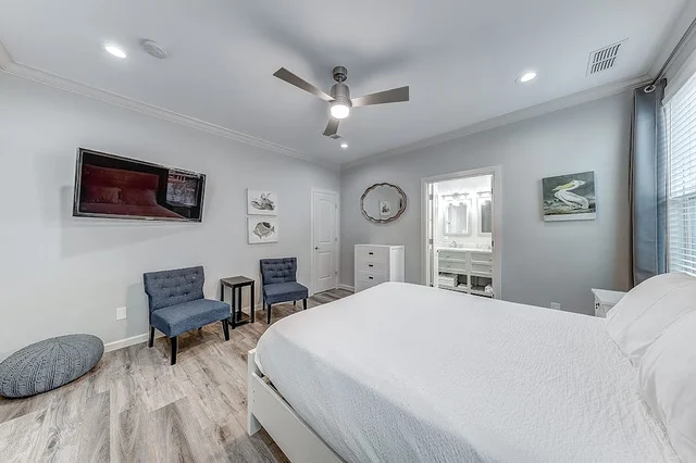 Bedroom image 1