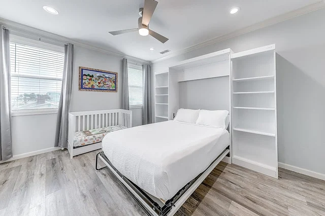 Bedroom image 1