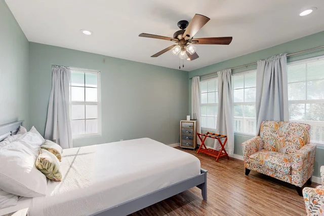 Bedroom image 1