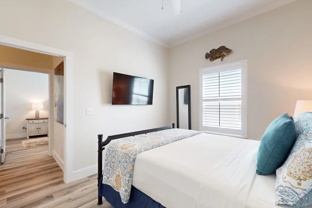 Bedroom image 1