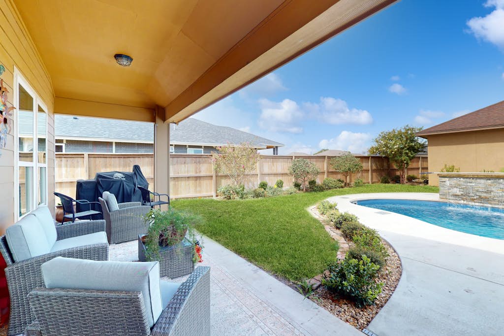 Poolside Chic by the Beach property photo 2