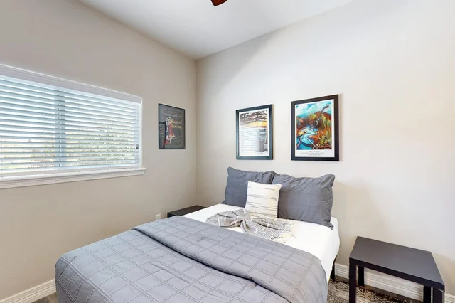 Bedroom image 1