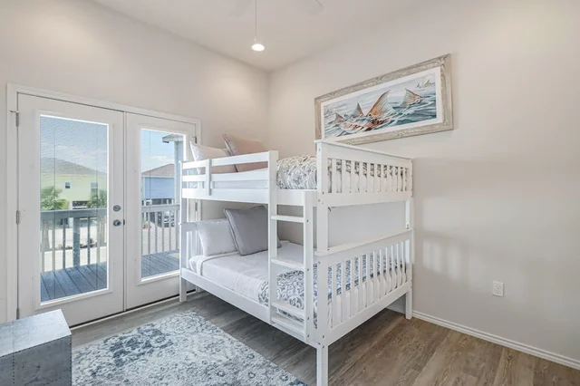 Bedroom image 1