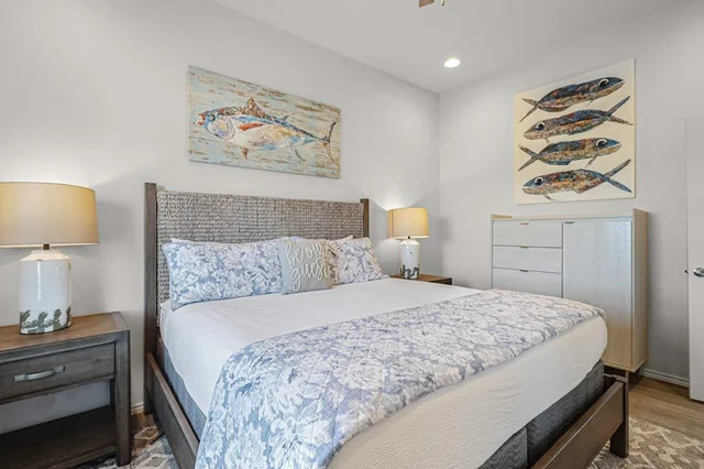 Bedroom image 1