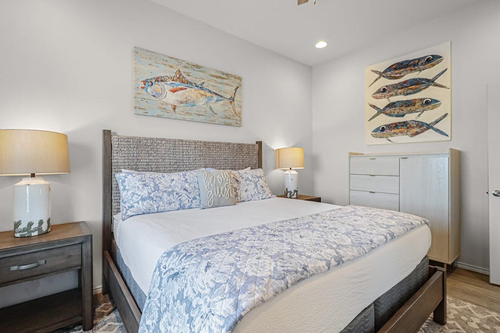 Bedroom image 1