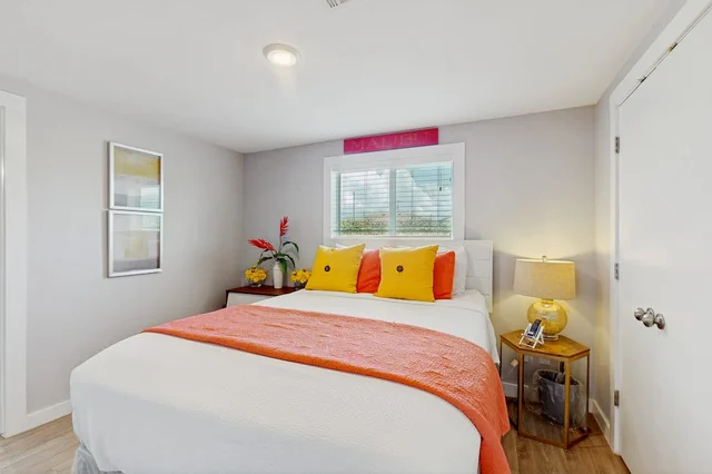 Bedroom image 1