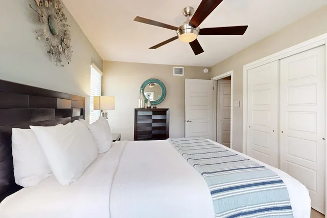Bedroom image 1