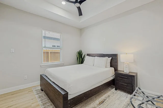 Bedroom image 1
