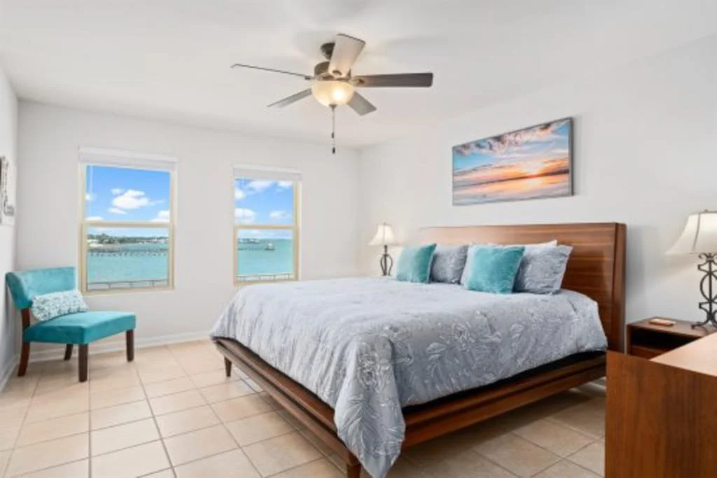 Bedroom image 1