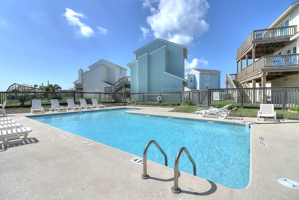 Condo in Corpus Christi property photo 2