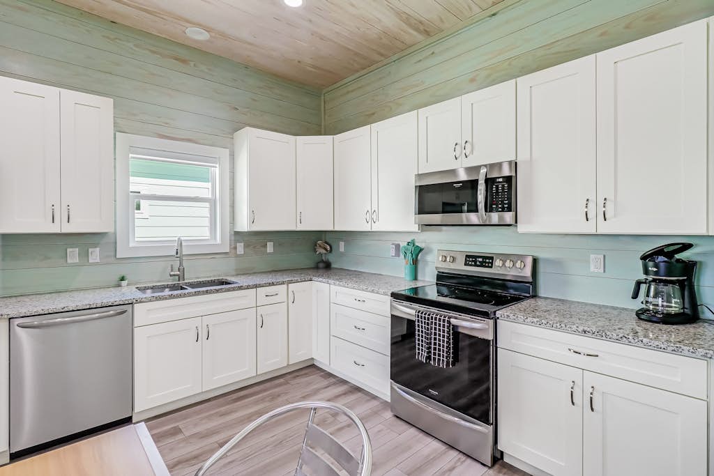 The Surf Rider, Unit 2 property photo 3