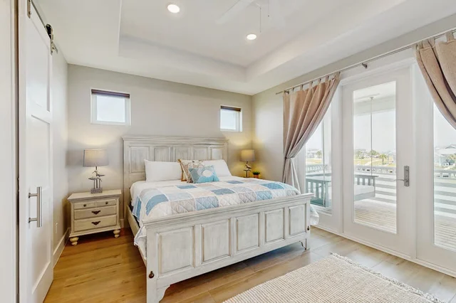 Bedroom image 1