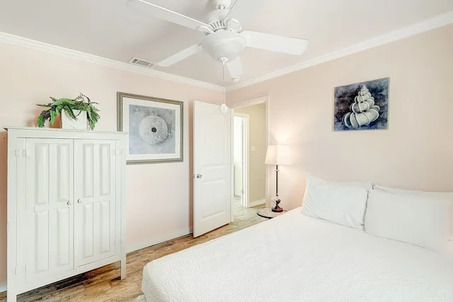 Bedroom image 1