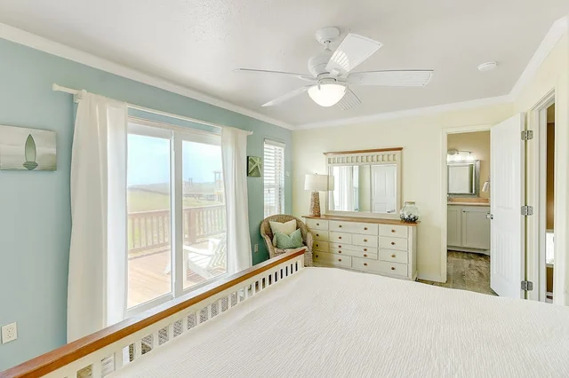 Bedroom image 1