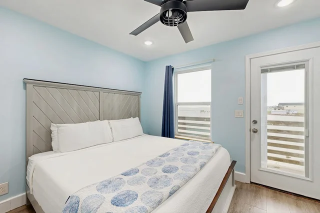 Bedroom image 1