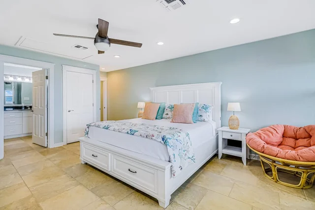 Bedroom image 1