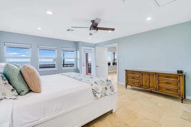 Bedroom image 1
