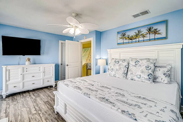 Bedroom image 1