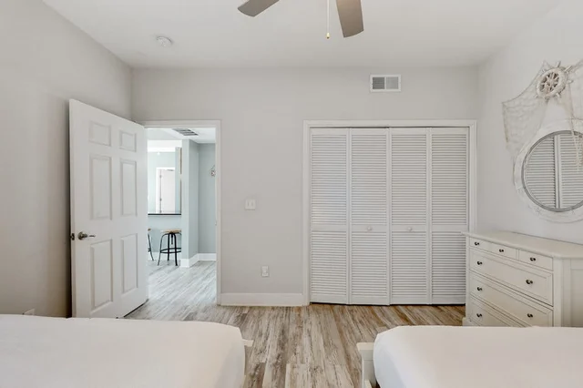 Bedroom image 1