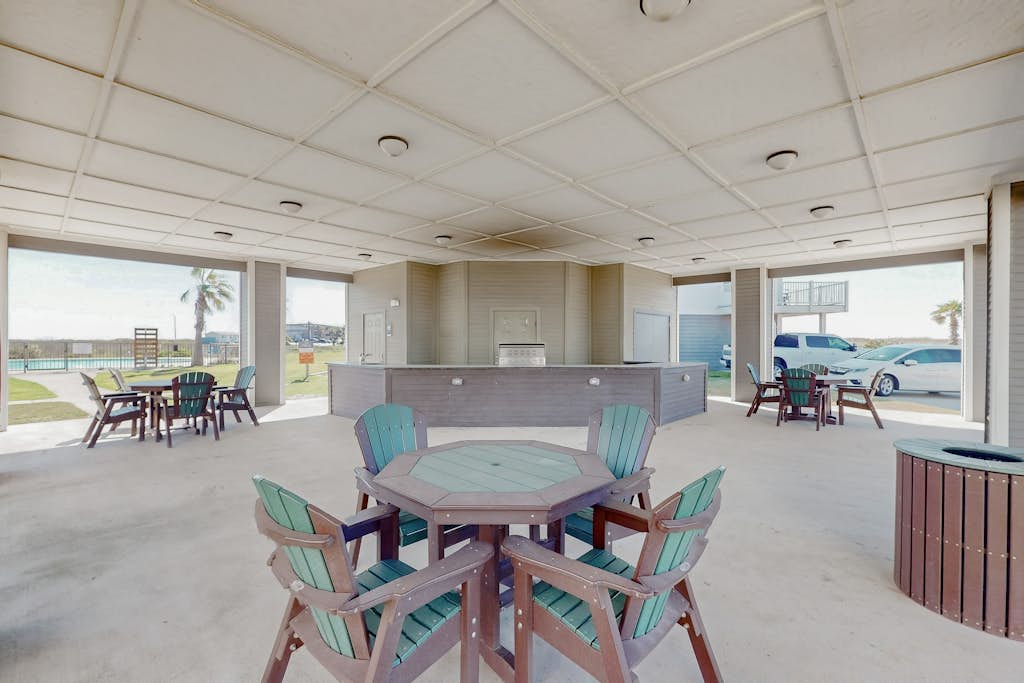 Oars Away, Unit 204 - Ocean View & Beach Access property photo 4