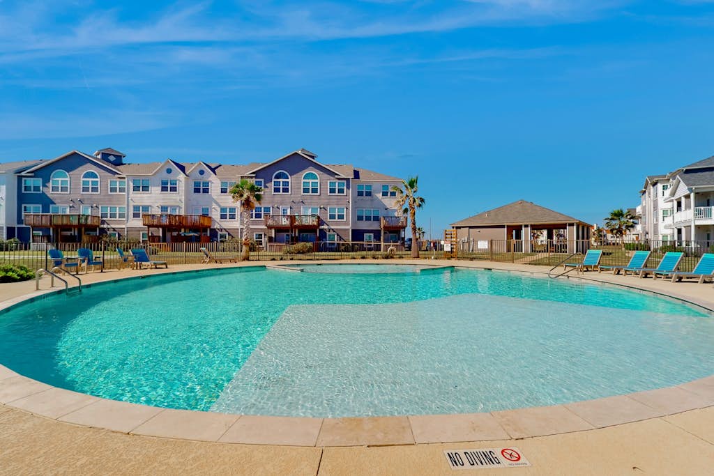 Oars Away, Unit 204 - Ocean View & Beach Access property photo 3
