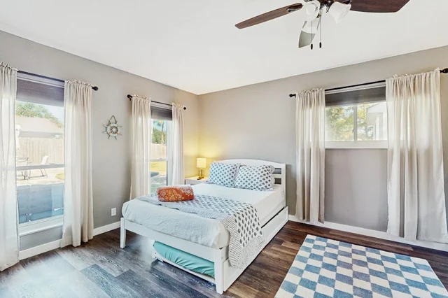 Bedroom image 1