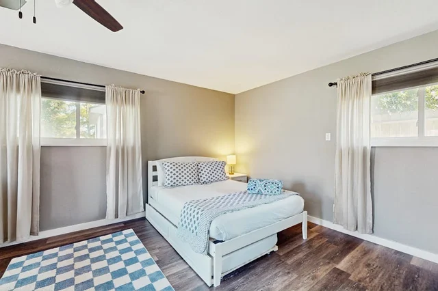 Bedroom image 1