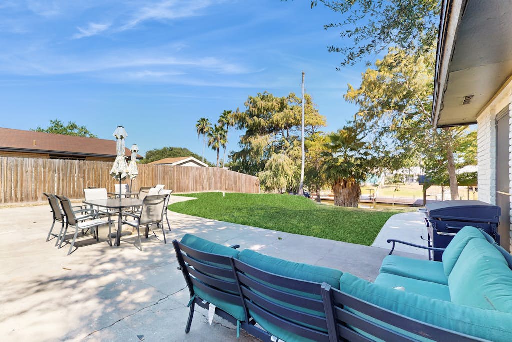 Villa Del Sol - Waterfront, Dogs OK property photo 2