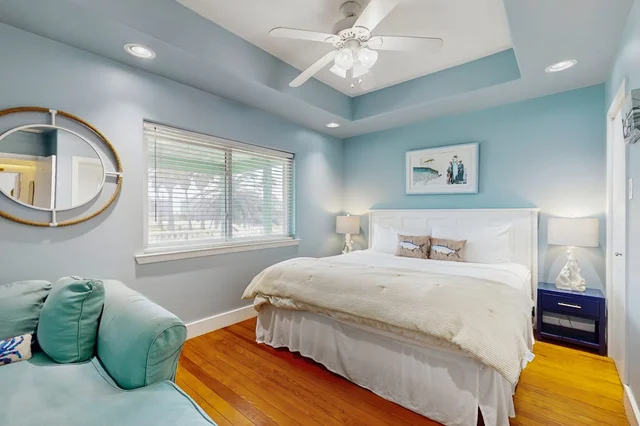 Bedroom image 1