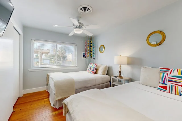 Bedroom image 1